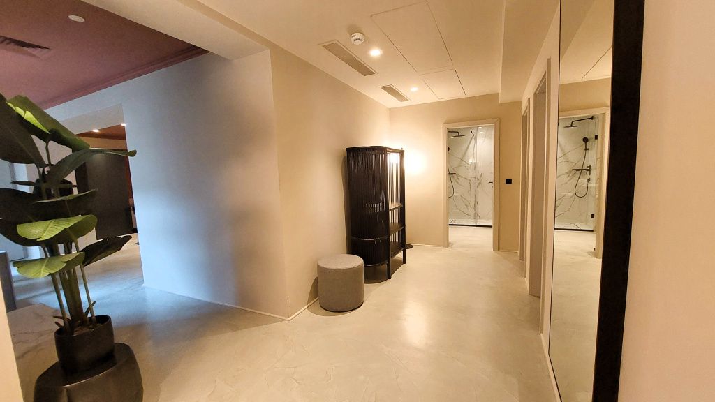 GALERIE FOTO | Cum arată apartamentele milionarei Anja Graf din centrul Capitalei - Imagine 74