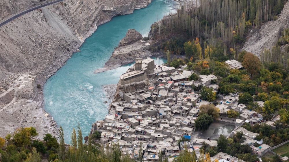 Țara care suferă cel mai mult din cauza încălzirii globale: sate întregi ar putea fi măturate de inundații