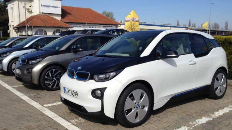 BMW i3 este disponibil in Romania cu autonomie cu 50% mai mare in mod electric