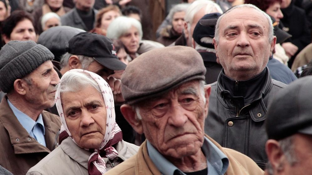 Romanii vor putea munci pana la 70 de ani, potrivit unui proiectul la care lucreaza Guvernul