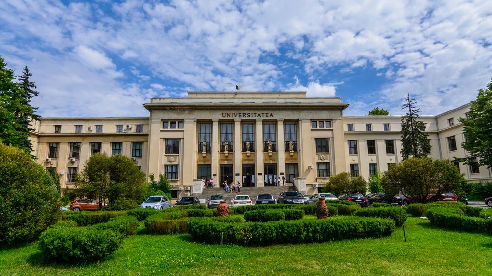 Premieră pentru România! Profesorul din țara noastră care va coordona o lucrare de referință publicată de Oxford University Press