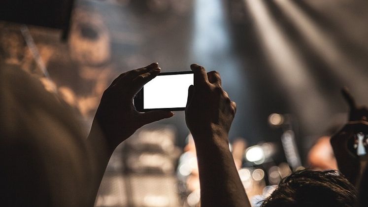 Cum sa iti alegi smarthphone-ul potrivit: caracteristicile de care trebuie sa tii cont