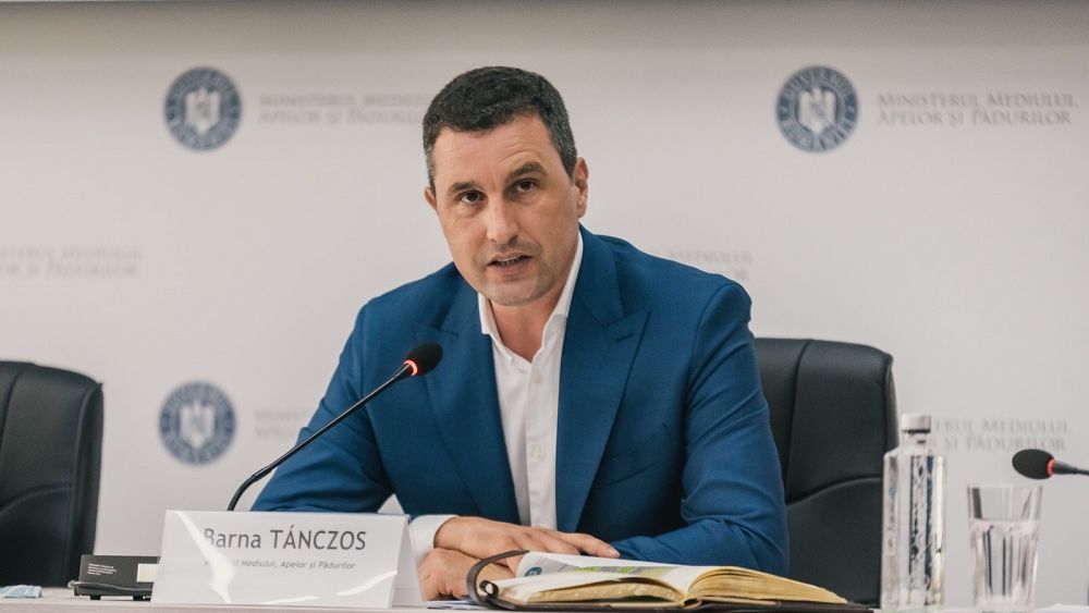 Tanczos Barna spune că statul român ar trebui să susţină financiar predarea maşinilor mai vechi de 15 ani