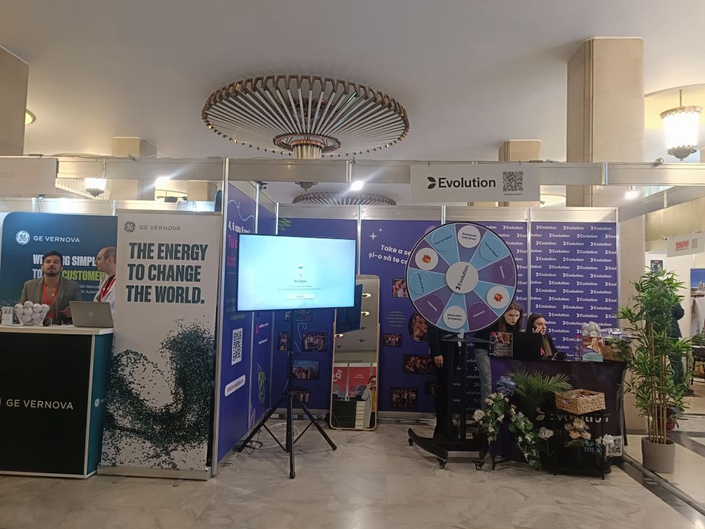 Se mai numără toamna joburile sau nu? REPORTAJ de la târgul Angajatori de Top. Domeniile "žvedet - Imagine 2