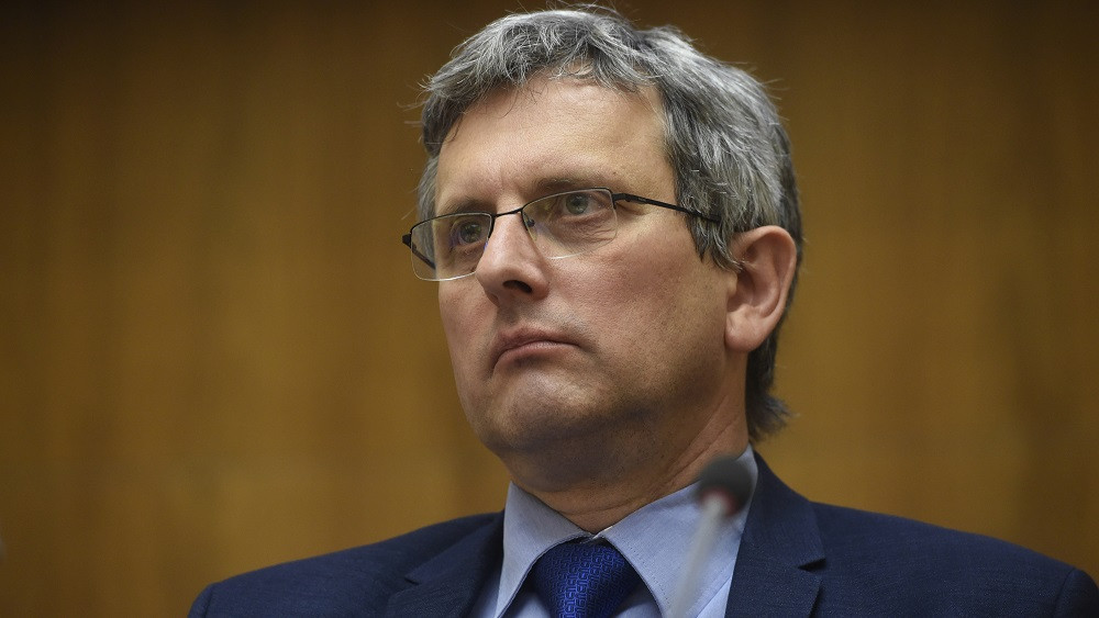 Economistul-șef al BNR propune un pact care să oblige toate guvernele, indiferent de culoarea politică, să țină sub control inflația, deficitul bugetar și creșterea economică