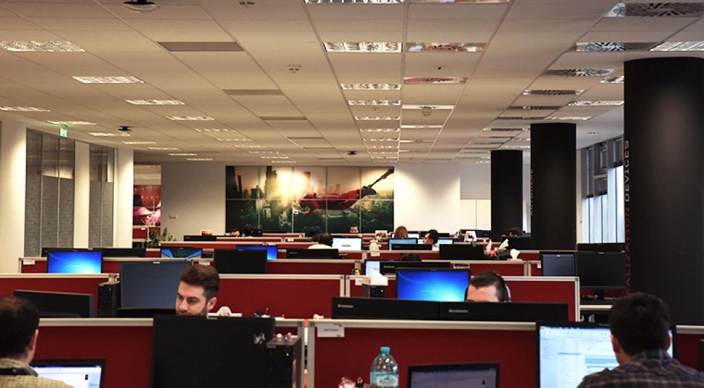 Birou de companie - Lenovo - Imagine 4