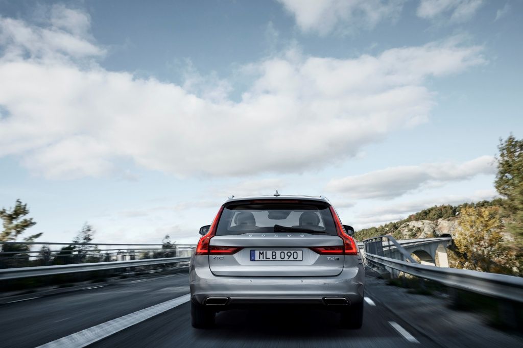 Volvo V90 si S90 - Imagine 13