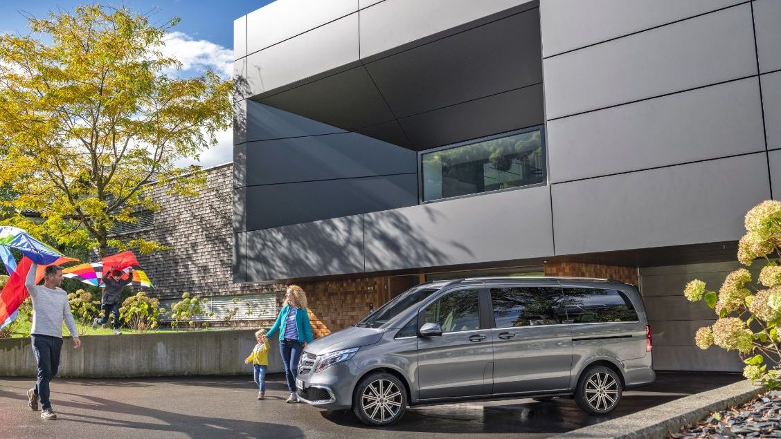 Mercedes-Benz Clasa V facelift ajunge in Romania in martie. Urmeaza o versiune electrica