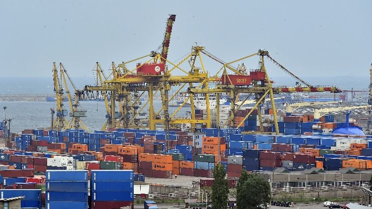 Oligarhii din Portul Constanta, la un pas sa isi faca propria lege cu tarife preferentiale