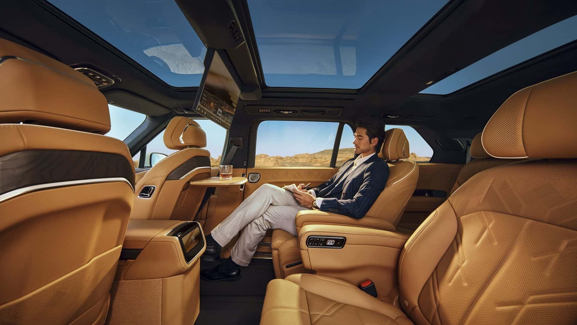 FOTO | Zeekr intră pe segmentul SUV-urilor premium mari cu 9X. Ce performanțe oferă modelul din China - Poza 7