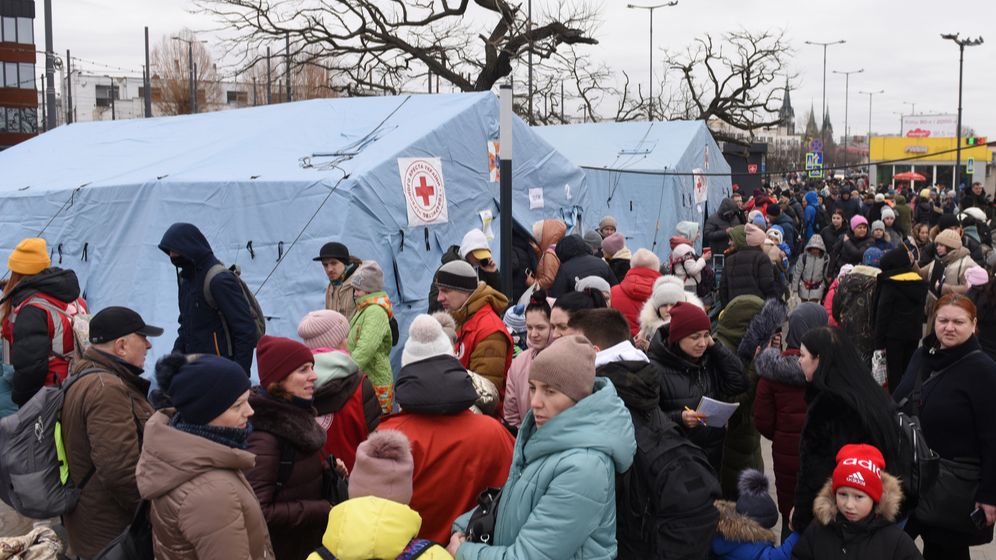 Ajutoare pentru salvatorii ucraineni: 40 de vehicule vor pleca din Franța și vor trece prin România