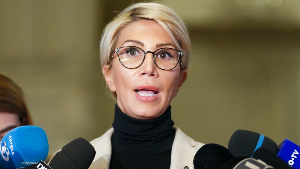 Turcan a depus proiectul de modificare a legii CCR: amenzi și sancțiuni pentru judecătorii absenți