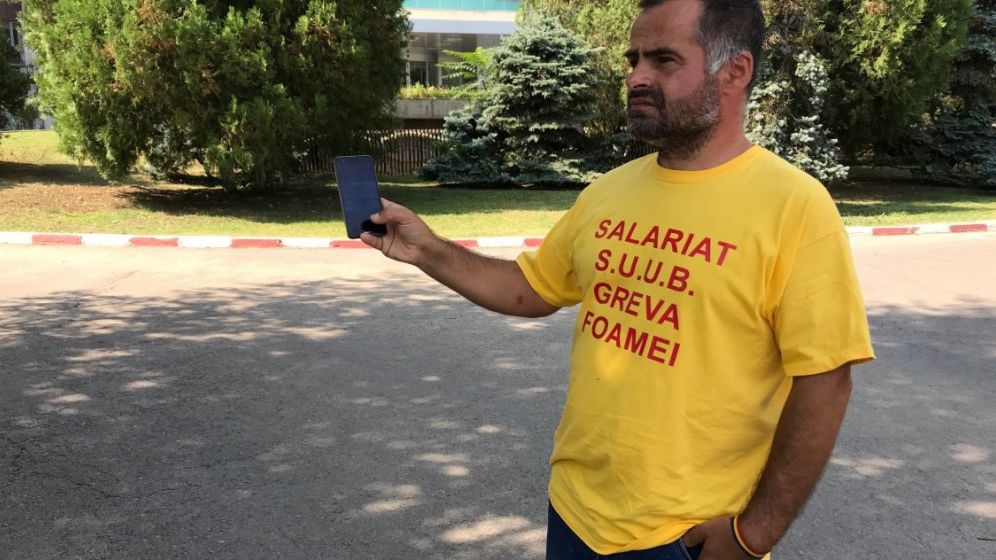 Reprezentanti ai Ministerului Sanatatii au fost astazi la Spitalul Universitar pentru a discuta cu cei doi protestatari aflati in greva foamei