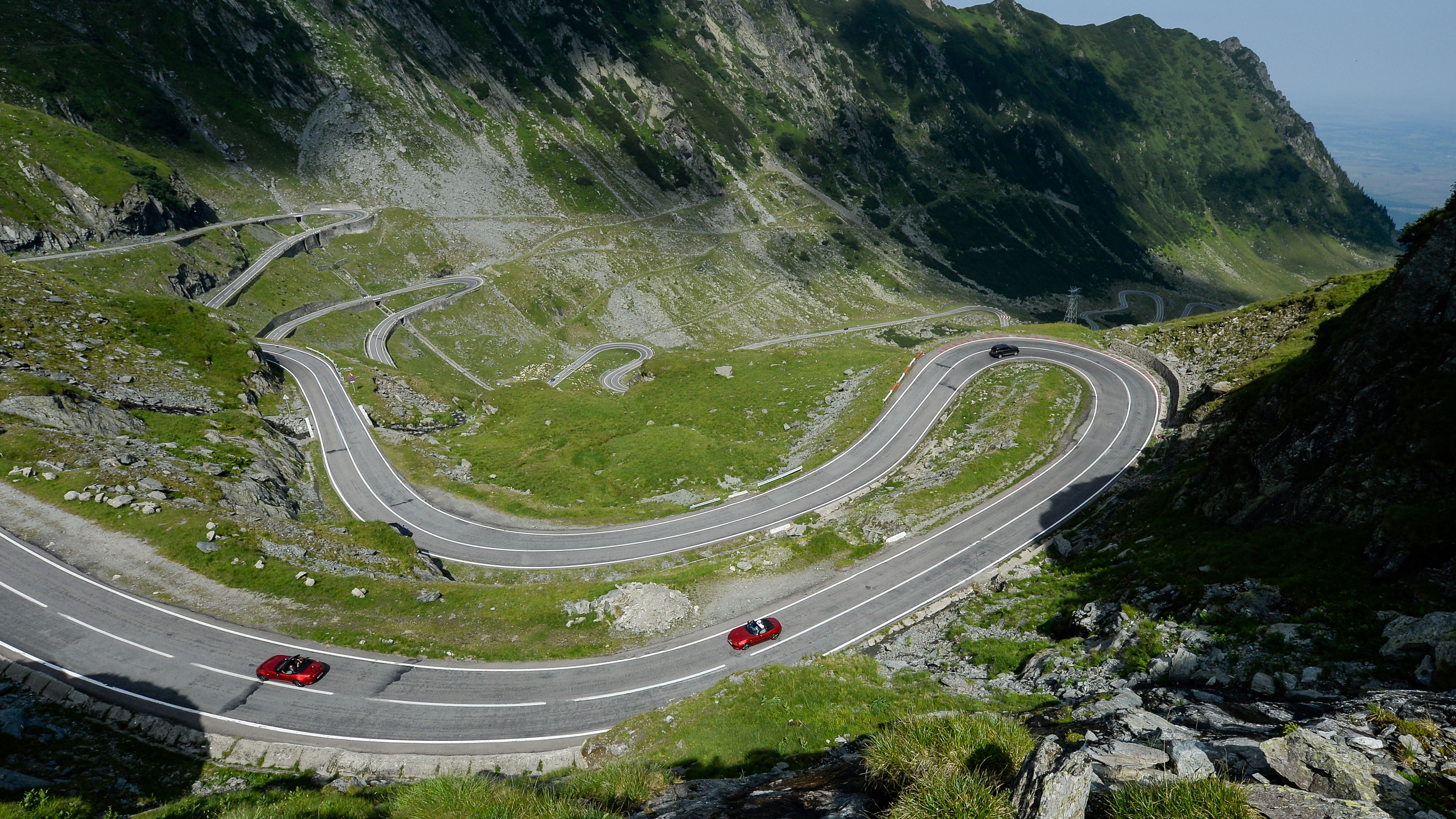 Transfagarasanul se inchide luni, 4 noiembrie