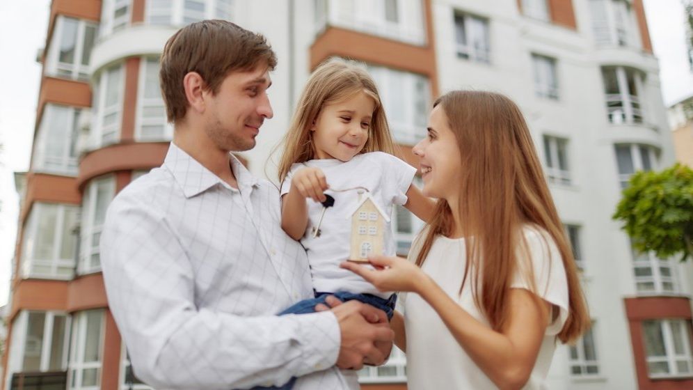 Senatul a adoptat proiectul care atribuie un caracter social programului "Prima Casa"