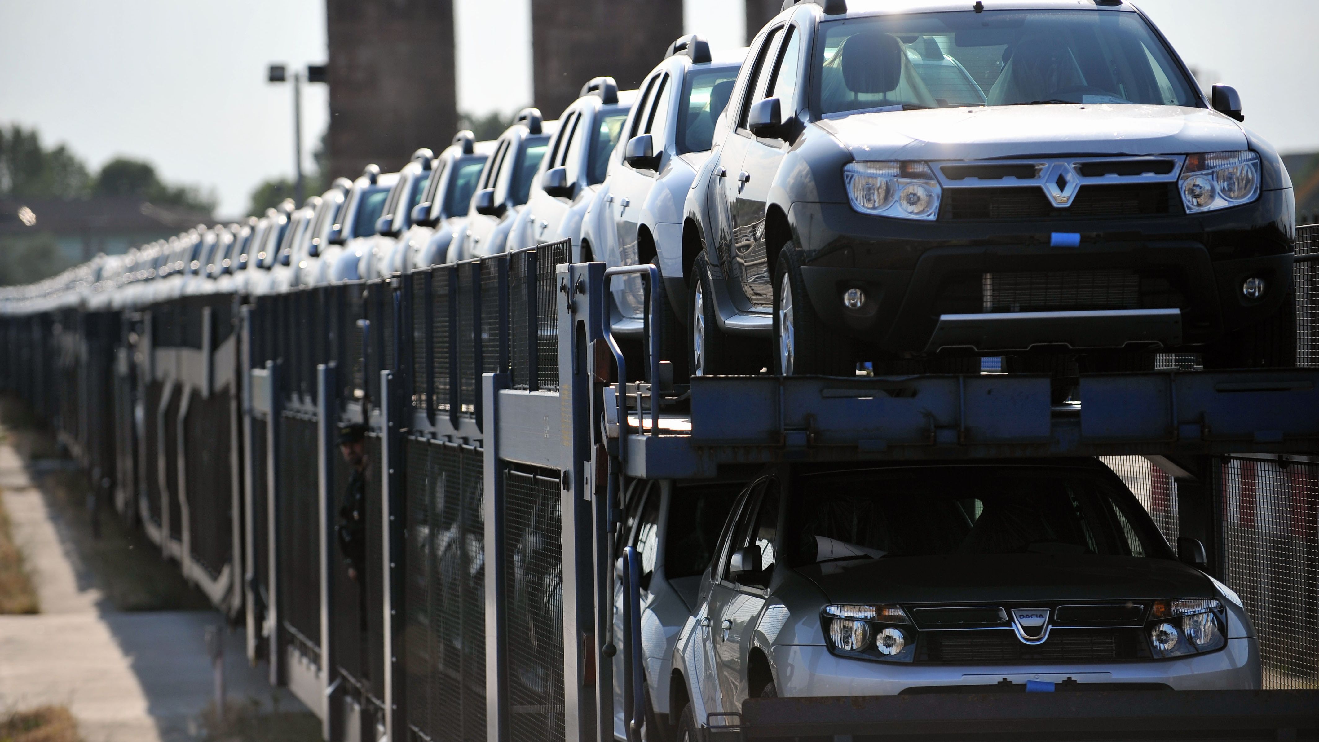 Gefco Romania extinde parteneriatul cu Automobile Dacia. Va livra masini in Belgia
