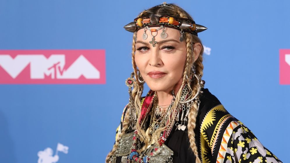 Madonna despre politica: Donald Trump a ''inventat razboiul'' cu Iranul pentru a distrage atentia de la impeachment