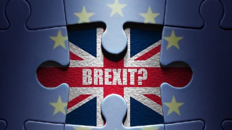 Comisia Europeana a redus estimarile economice pentru zona euro si Marea Britanie, din cauza Brexit