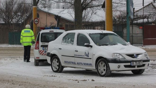 Cauciucuri de iarna. Masuri dure luate de Politie. Ce patesc soferii care nu sunt pregatiti pentru zapada