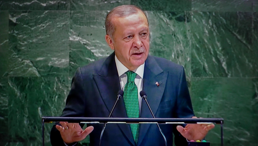 Ce cadou au primit liderii NATO de la Erdogan. Keir Starmer a fost nevoit să-l lase în Turcia