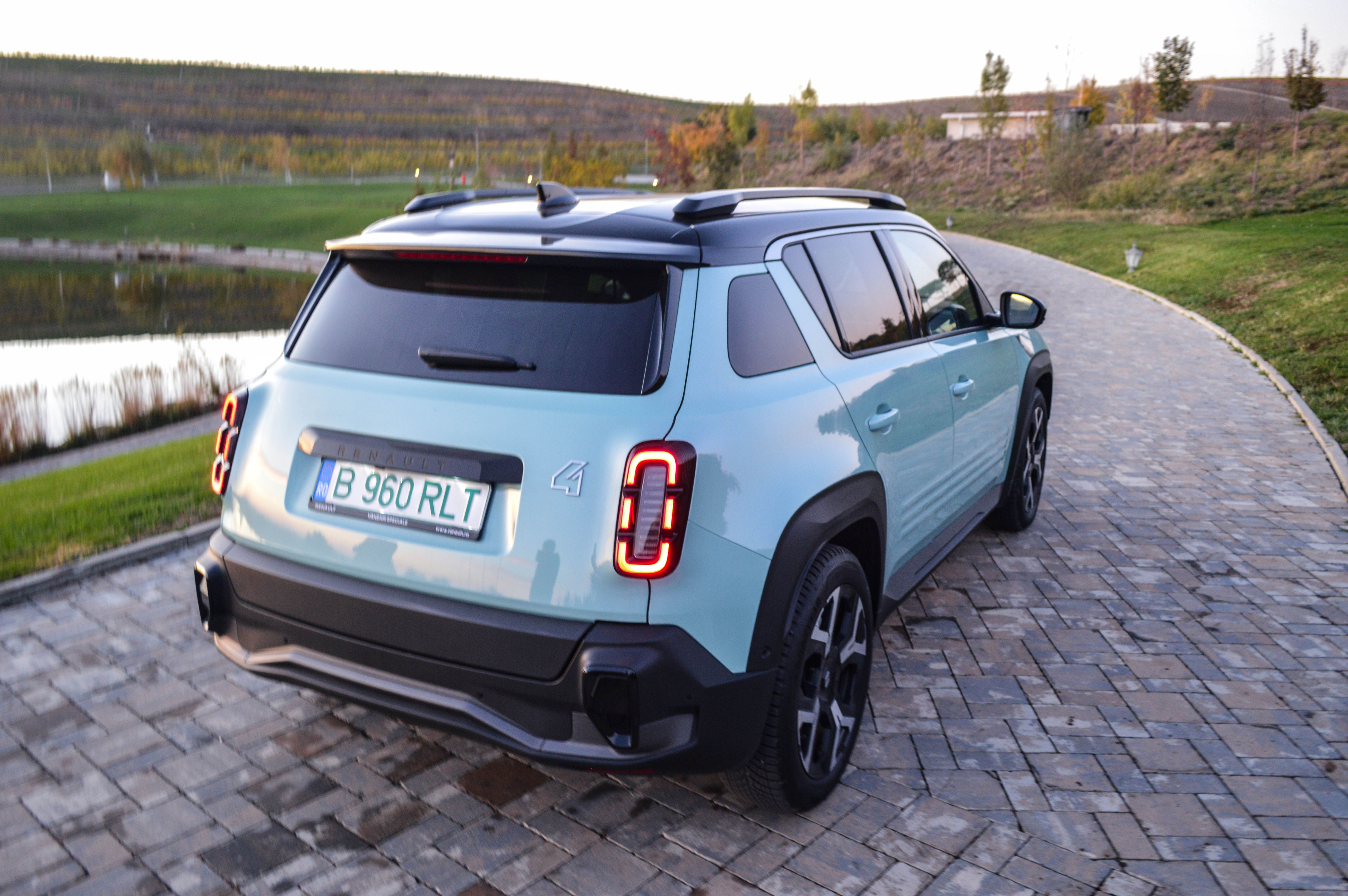 FOTO | Prim contact cu Renault Austral și Renault 4: Lumea nouă și lumea veche - Poza 41