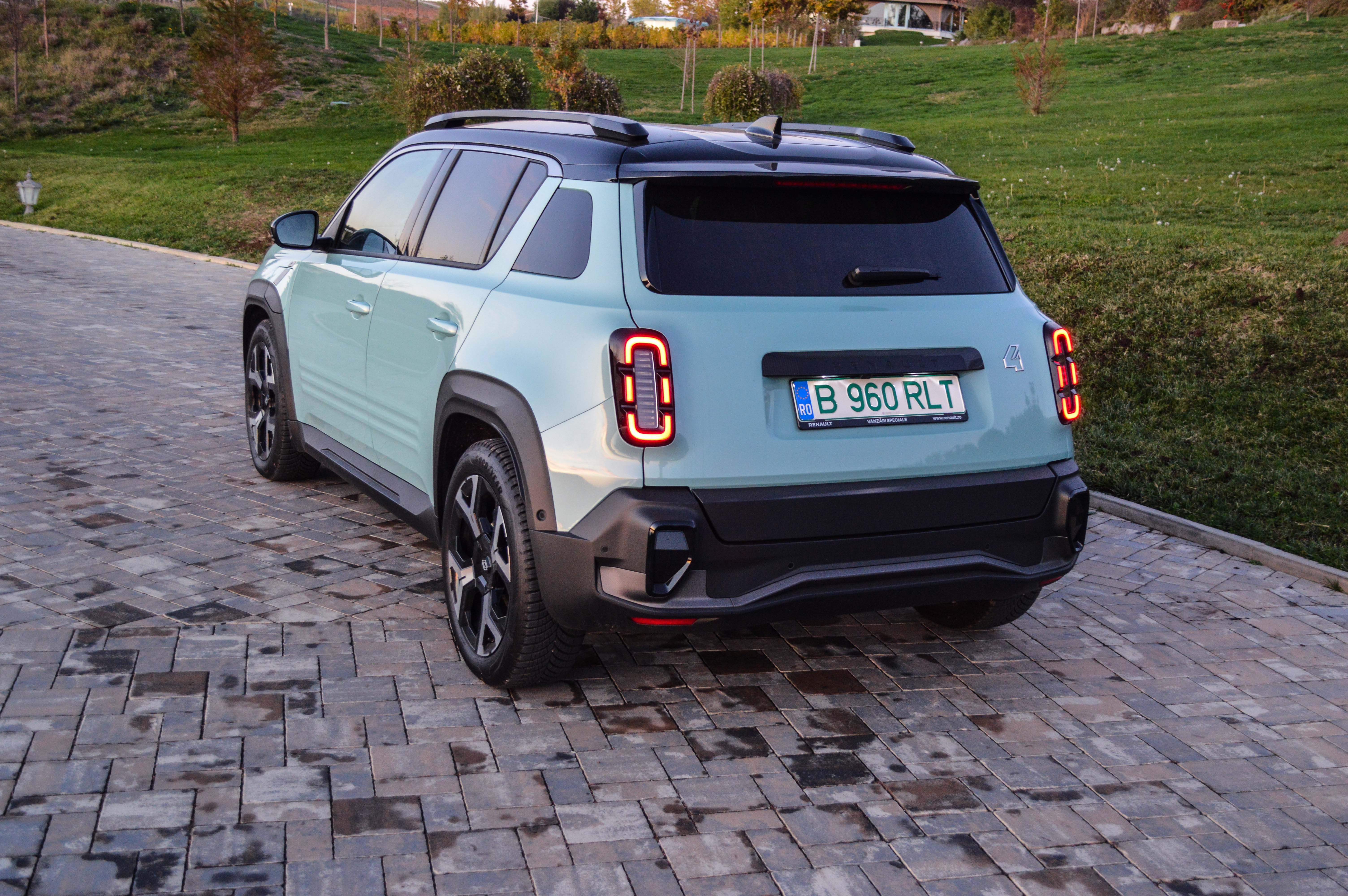 FOTO | Prim contact cu Renault Austral și Renault 4: Lumea nouă și lumea veche - Poza 43