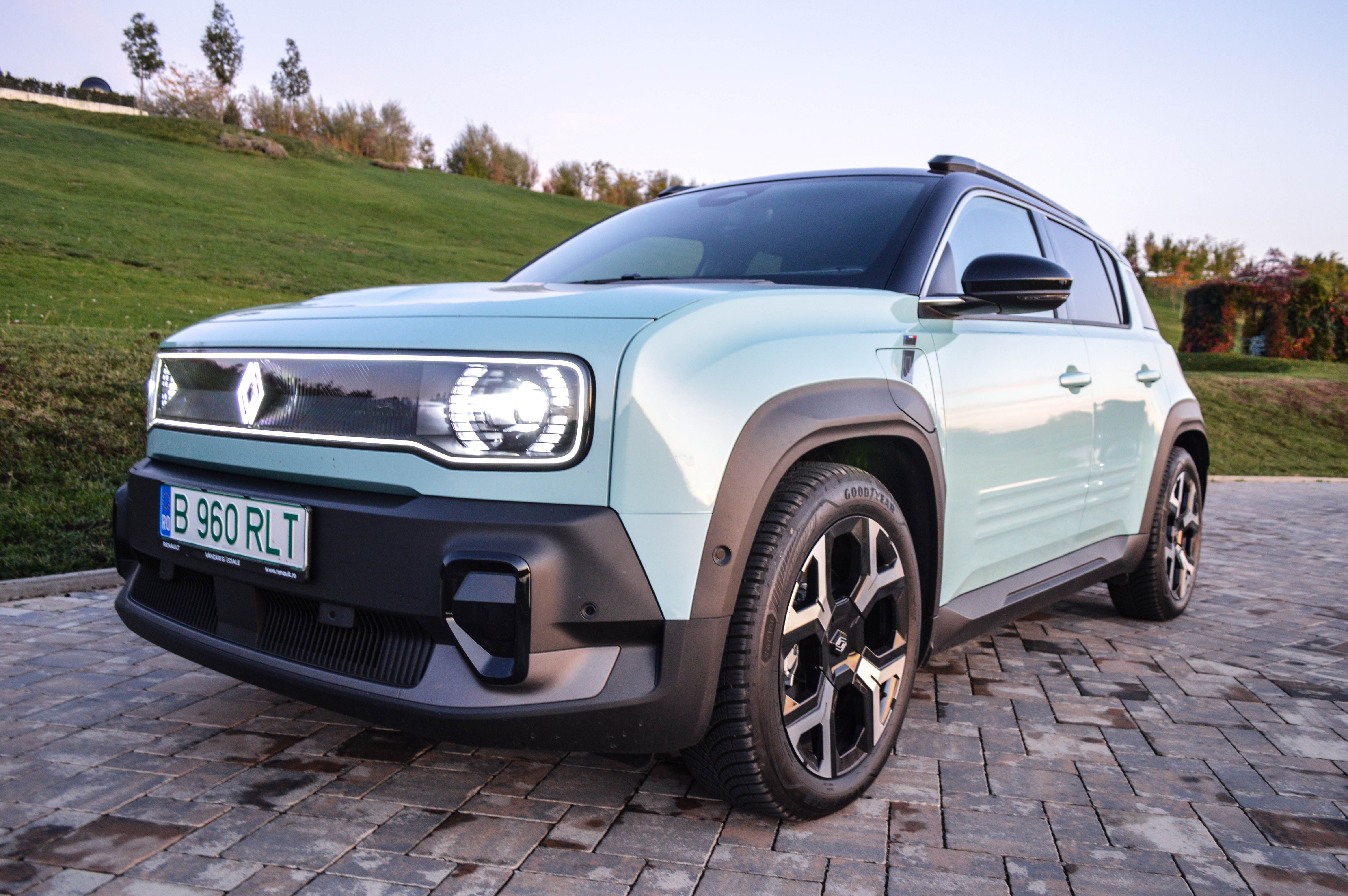 FOTO | Prim contact cu Renault Austral și Renault 4: Lumea nouă și lumea veche - Poza 45