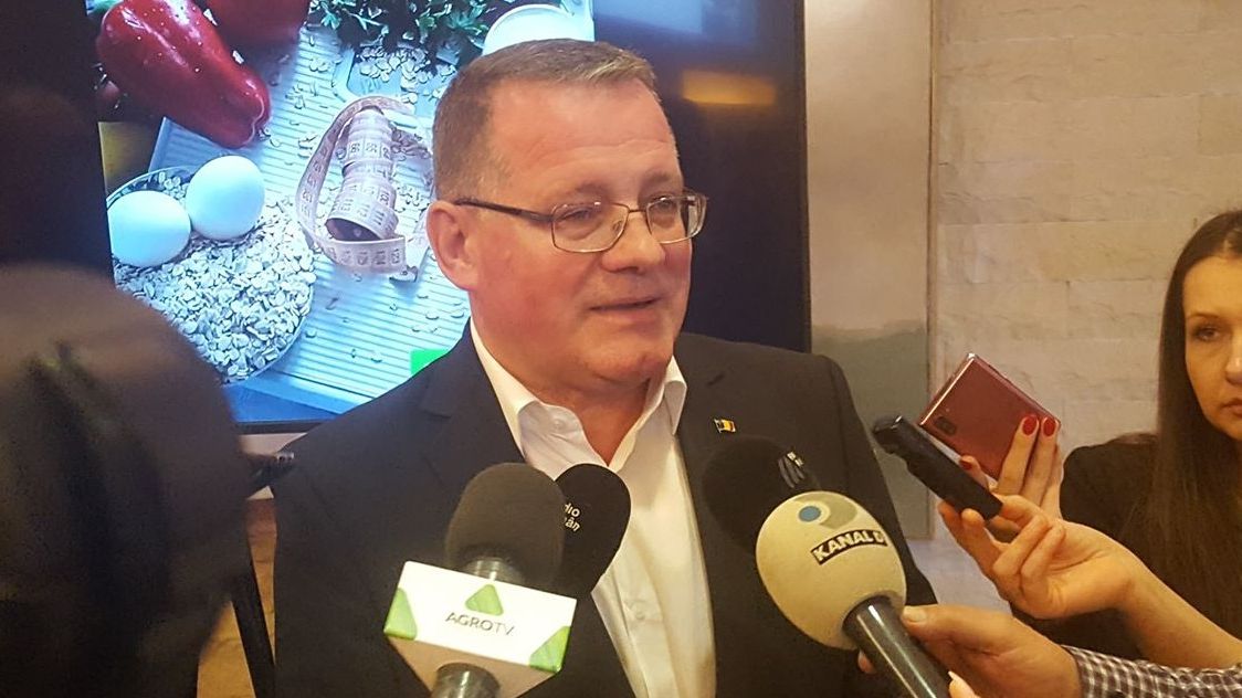 Adrian Oros, ministrul Agriculturii: 47 de oi au fost salvate, trebuie demarata o ancheta pentru a se gasi vinovatul