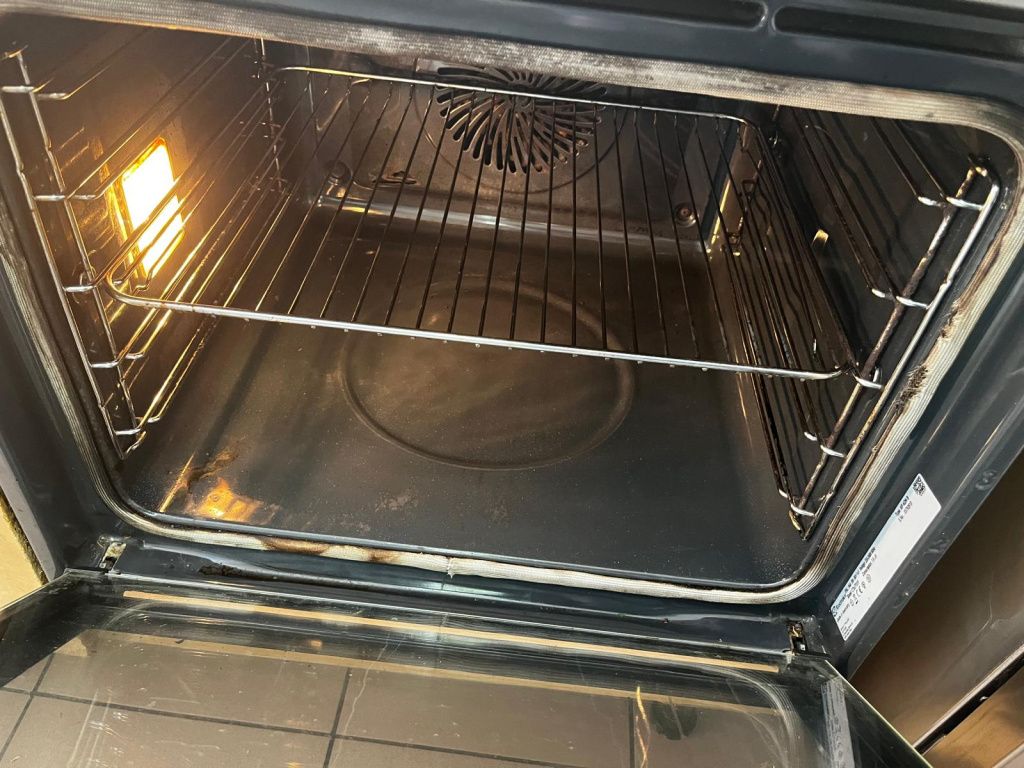 Piedone a luat la rând spitalele din București. Ce nereguli au fost găsite și ce amenzi s-au dat - Imagine 12