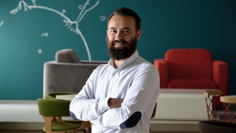 Adrian Chiuhan este noul sef de strategie al MullenLowe