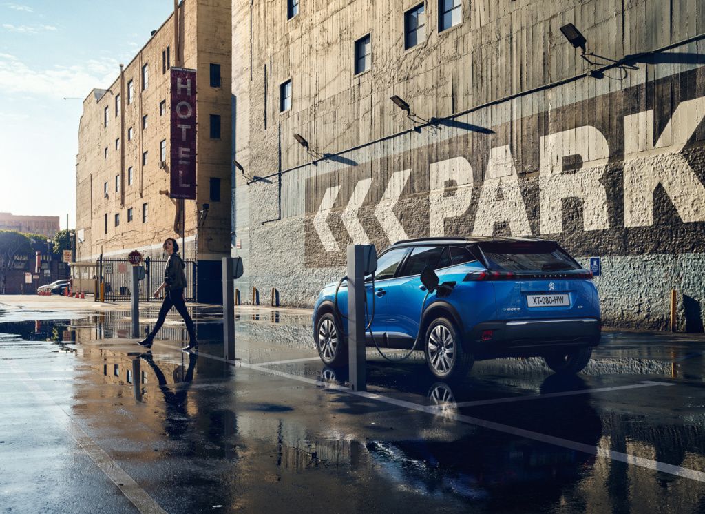 Peugeot 2008 - Imagine 3