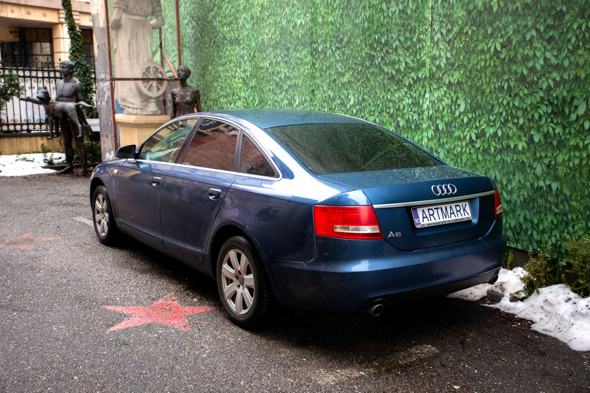 Galerie FOTO Un Audi A6, condus de Iohannis, scos la licitație: 1.000 de euro prețul de pornire. Cum poți participa - Poza 1