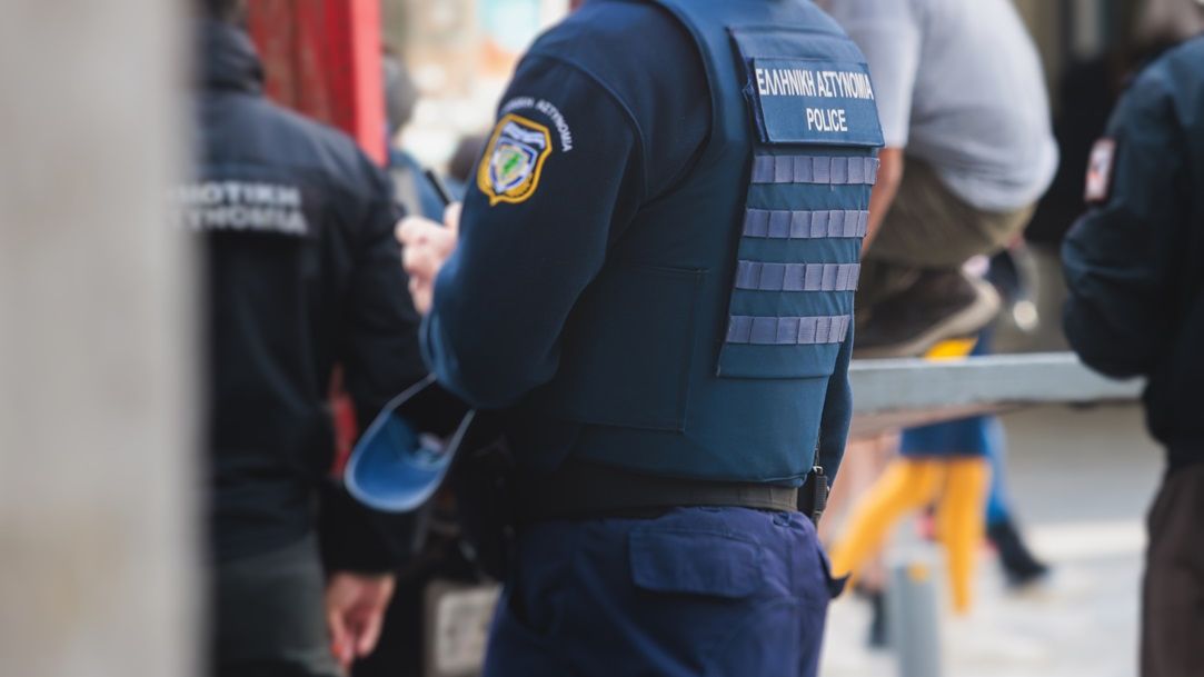 O bombă a explodat în Atena: A fost plasată în fața birourilor deținute de Hellenic Train, compania feroviară implicată în cel mai grav dezastru feroviar din Grecia