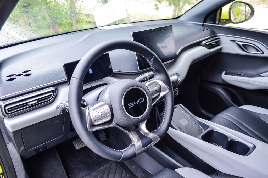 [FOTO] Test Drive BYD Dolphin Surf, noul rival din China al Daciei Spring - Imagine 26