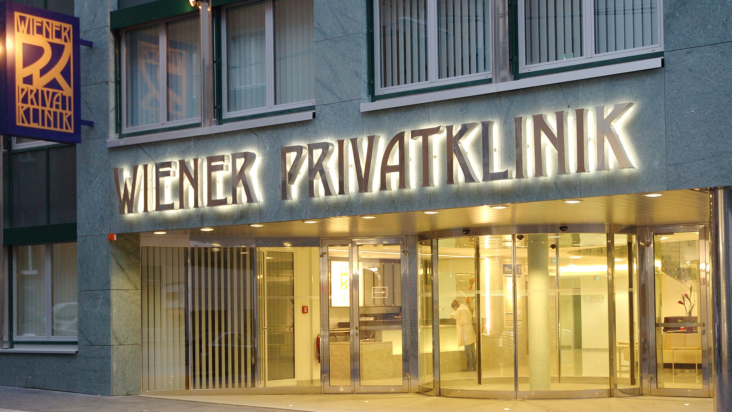 Spital vienez: peste 600 de pacienti romani s-au adresat in 2017 pentru investigatii si tratamente