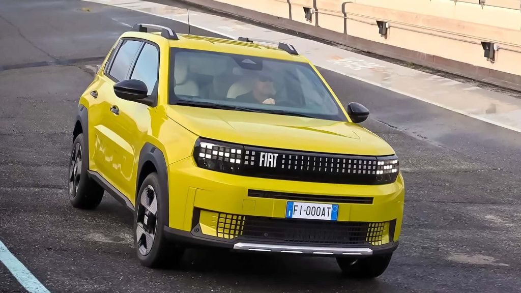 GALERIE FOTO | Toate detaliile despre noul Ford Grande Panda - Imagine 20