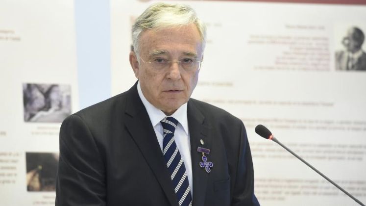 Isarescu: As vrea sa prind inca pe acest post momentul in care in tara asta se va urmari si altceva decat un scandal permanent