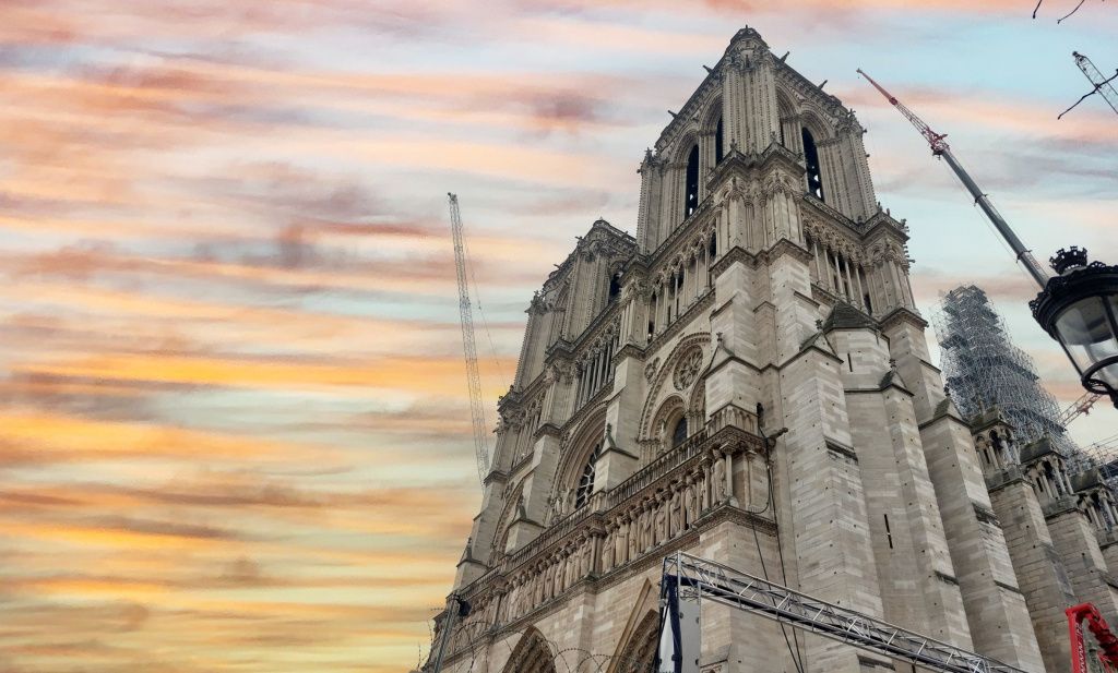 Francezii au anunțat când va fi redeschisă catedrala Notre-Dame din Paris - Imagine 3