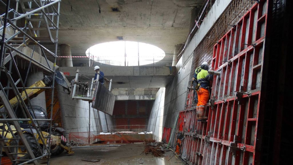 Cum arata statiile de metrou din Drumul Taberei? - Imagine 2