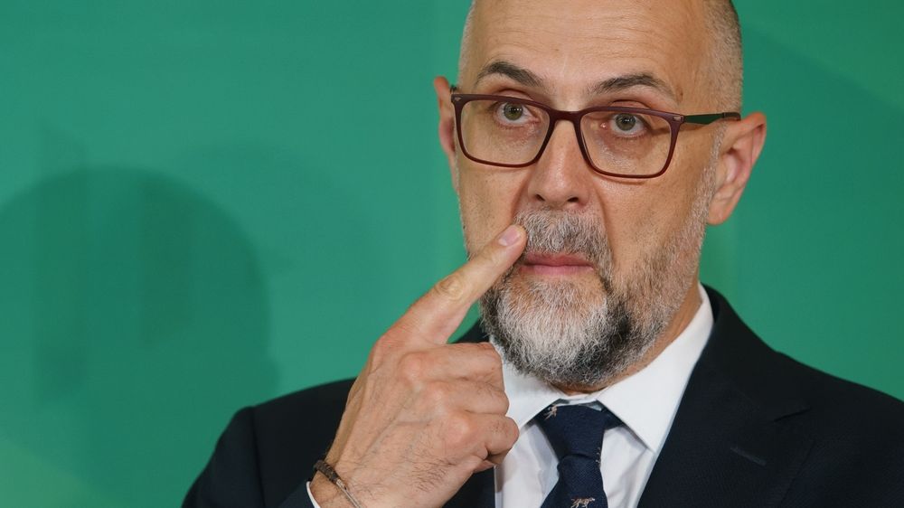 Kelemen Hunor: Coaliția a decis că pensiile magistraților vor fi 70% din salariul net