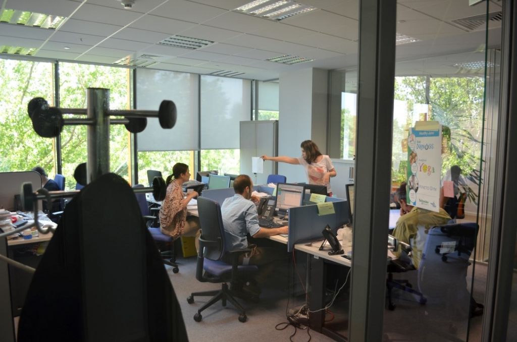 Schneider Electric - Imagine 44