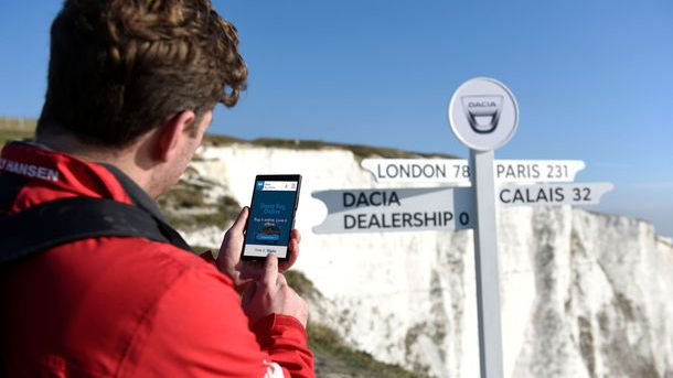 Dacia a lansat o platforma de vanzari online in Marea Britanie: clientii pot cumpara orice model din gama constructorului