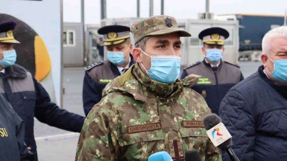 Valeriu Gheorghiță: Profesorii ar putea să fie vaccinați de echipe mobile