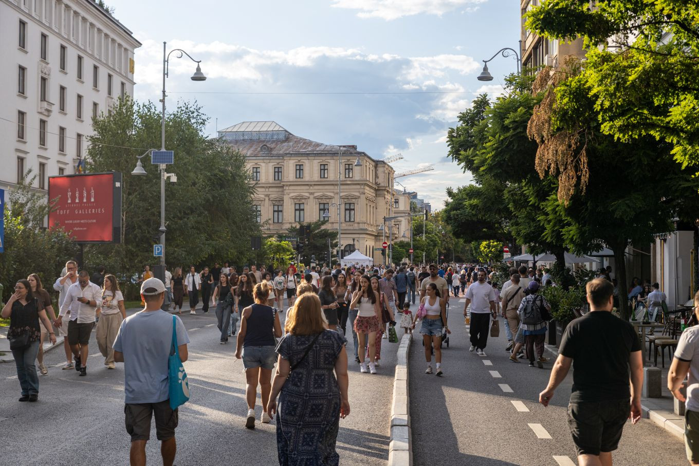 Primul weekend din august aduce „Străzi Deschise” în București. Programul de pe Calea Victoriei