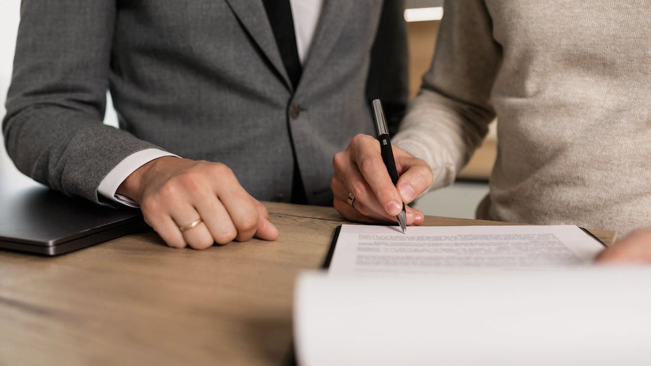 Capital de lucru sau activ de imagine? Cum se ia decizia corectă în achiziția auto premium