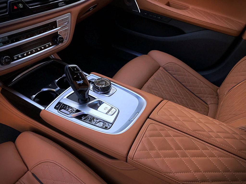 BMW 745e - Imagine 24