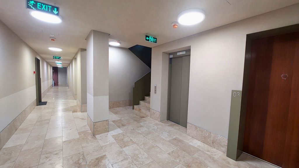 Cum arată un apartament nou cu două camere de 225.000 euro din centru Capitalei - Imagine 62