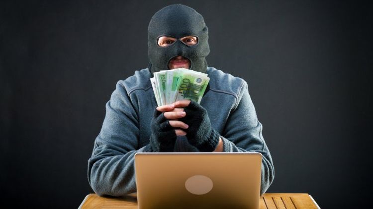 Bitcoin si Ether, o mina de aur pentru hackeri: Cu cat s-au imbogatit acestia