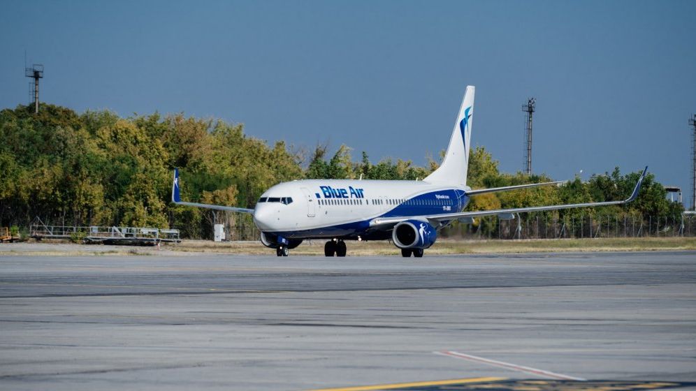 AFM a suspendat poprirea pusă pe conturile Blue Air. Ce se întâmplă cu datoria companiei aeriene