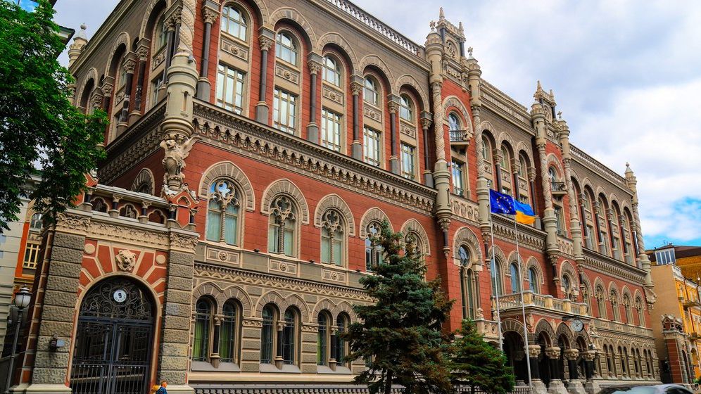 Ucraina, care nu a reușit să cumpere nicio doză de vaccin, cere ajutorul UE